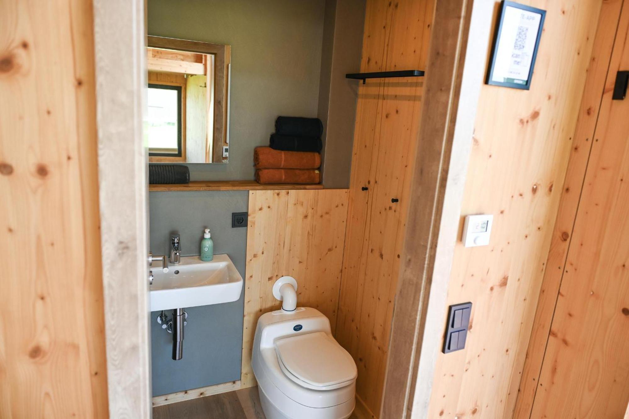 Tiny House Nature 13 Zur Kuhweide - Green Tiny Village Harlesiel كاروليننسيل المظهر الخارجي الصورة